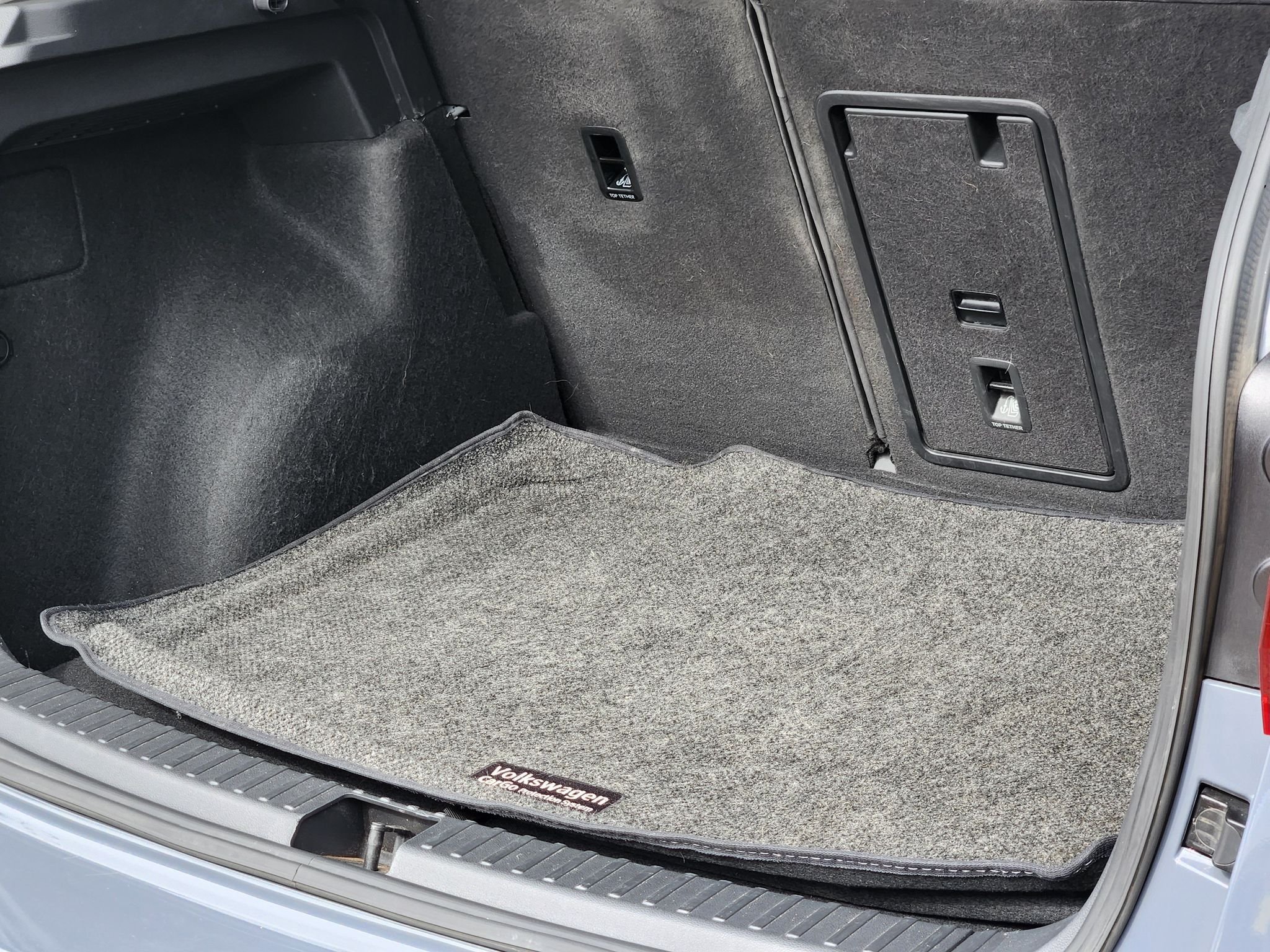 Used 2022 Pure Gray Volkswagen SEL image 40