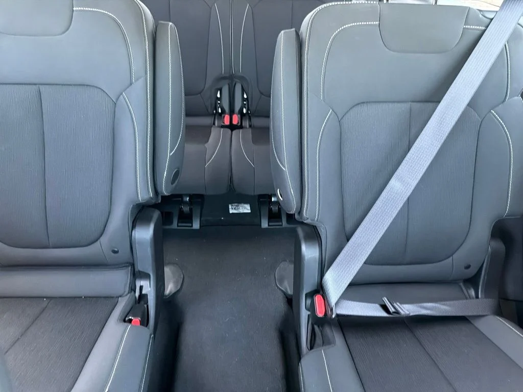 Used 2025 Gray Jeep Laredo X image 18