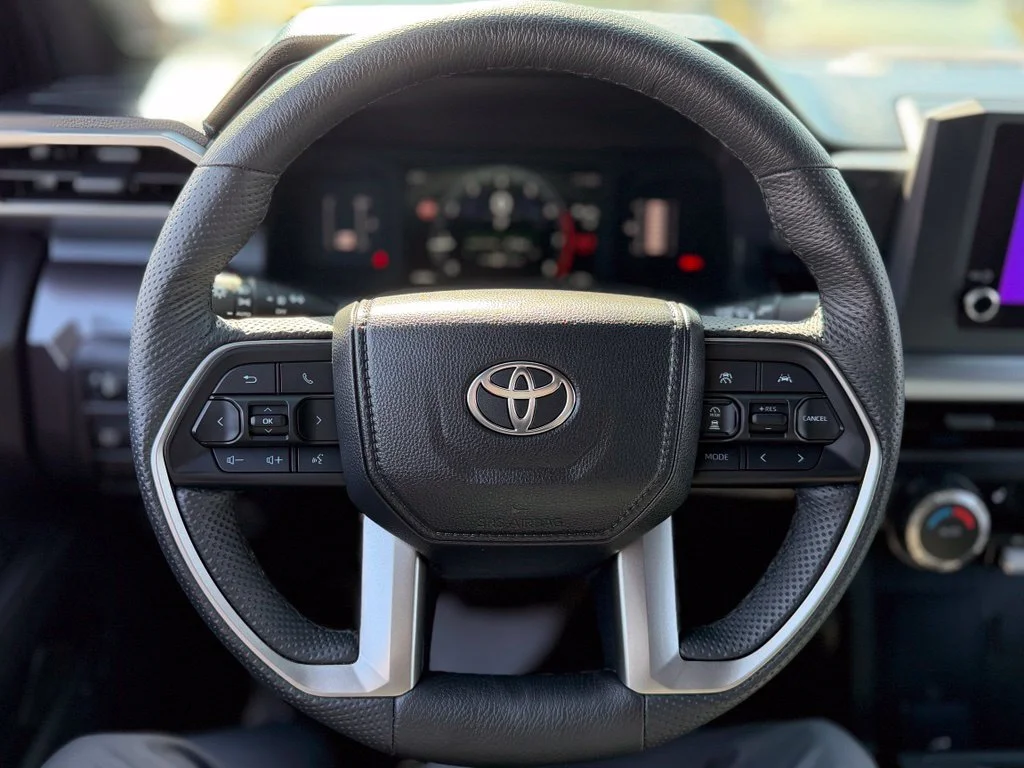 Used 2025 Red Toyota SR5 image 9