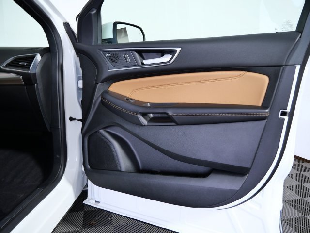 Used 2024 White Ford Titanium image 8