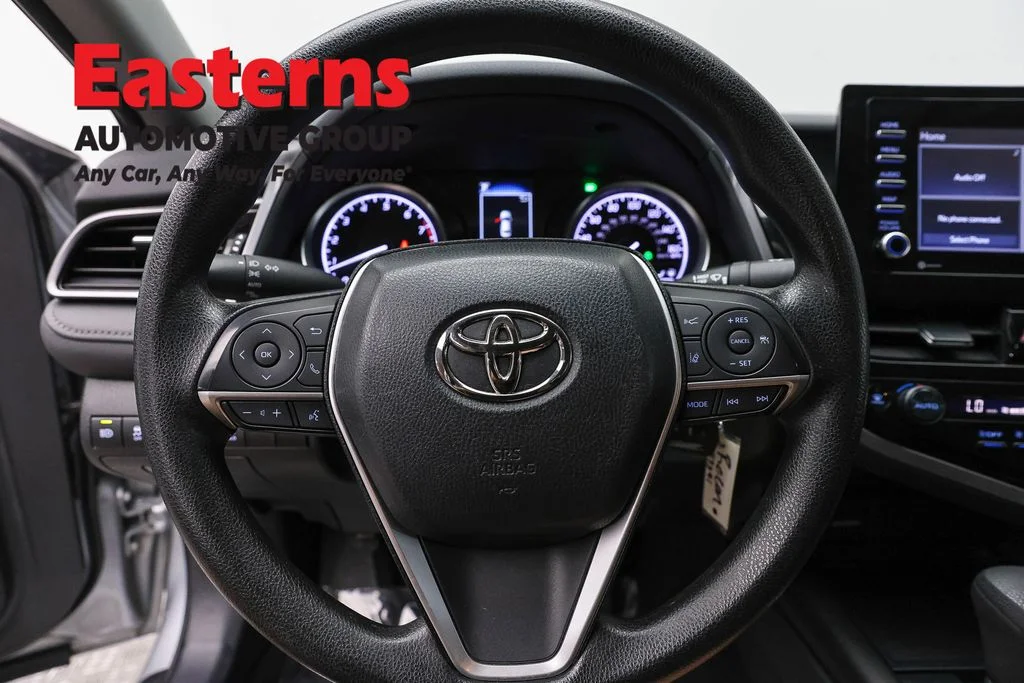 Used 2023 Silver Toyota LE image 10