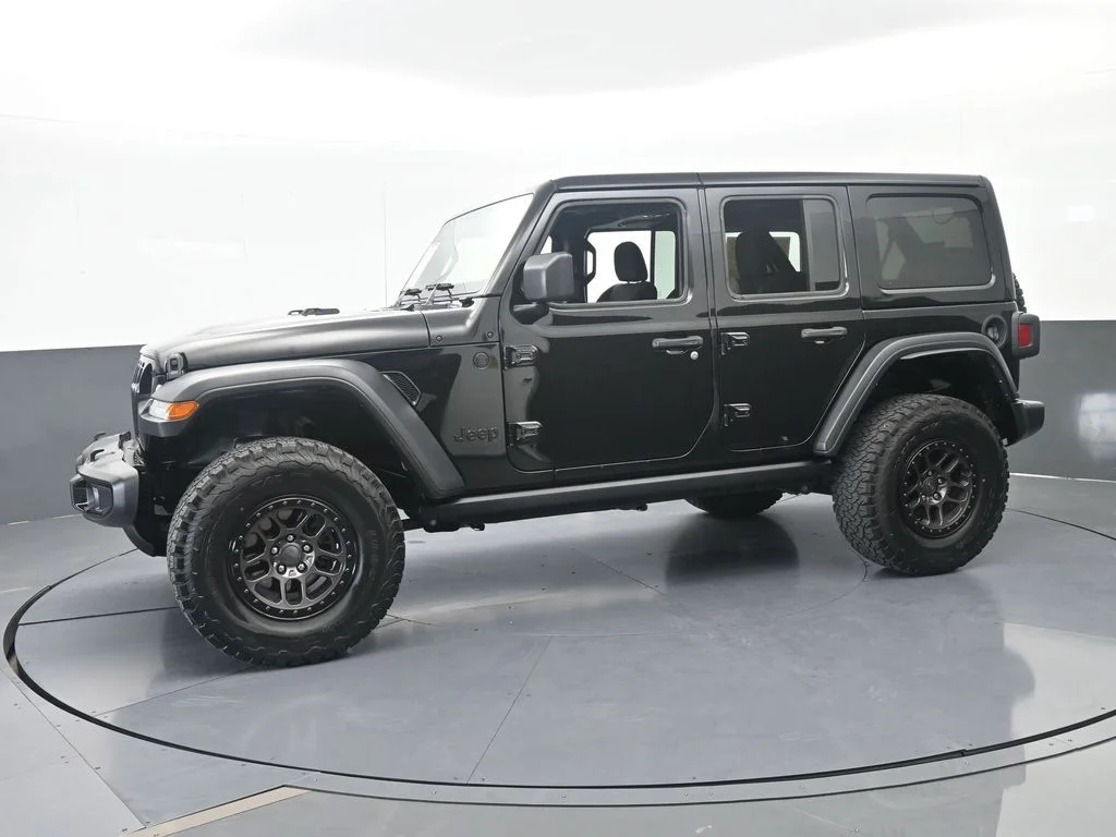 Used 2022 Black Clearcoat Jeep Unlimited Sport image 2