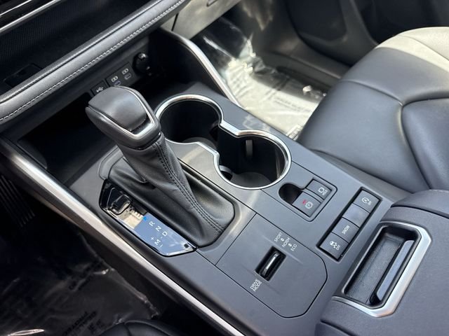 2022 Toyota Highlander XLE - Photo 21