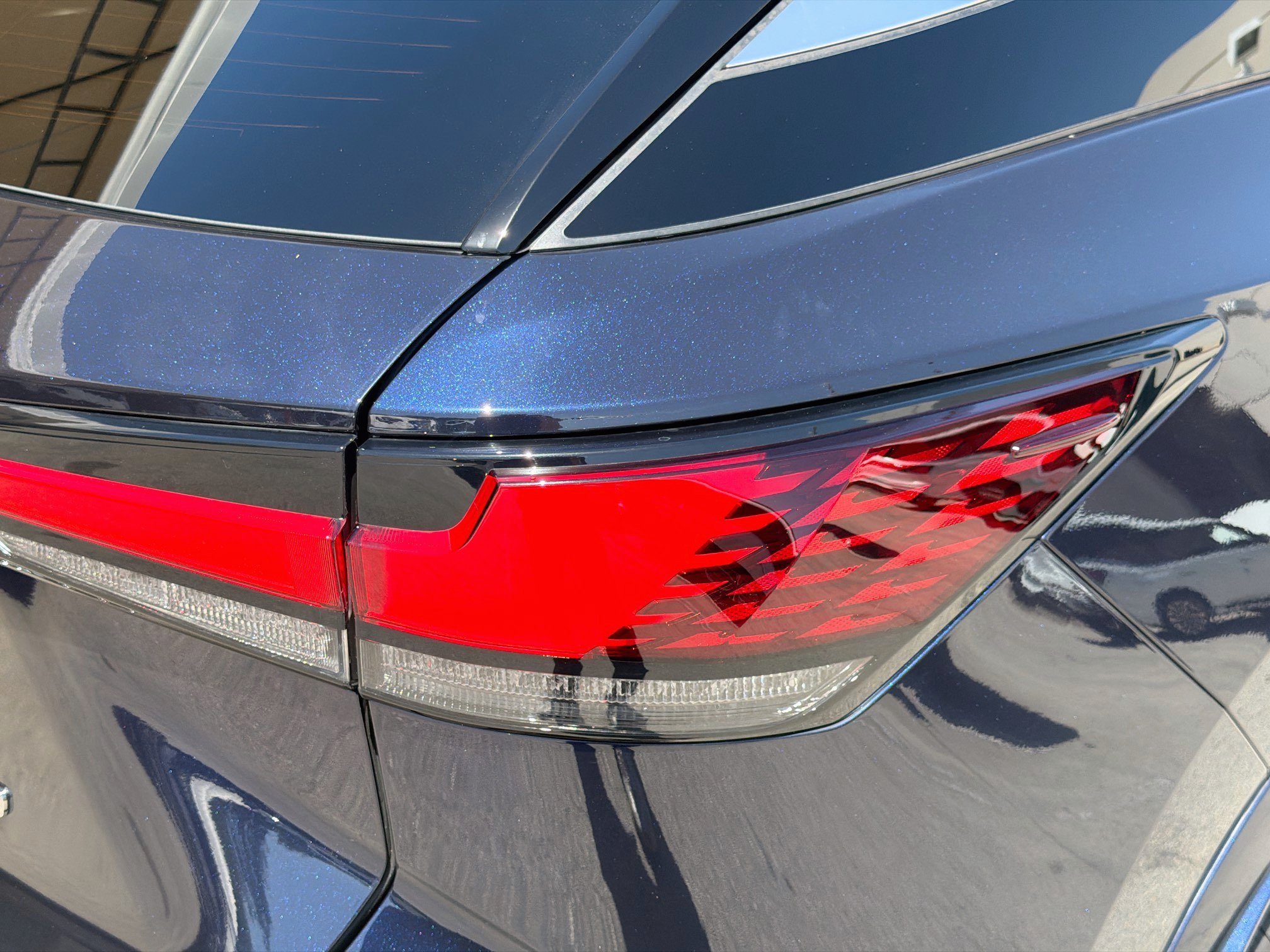 Used 2024 Mica Lexus RX 350 image 25