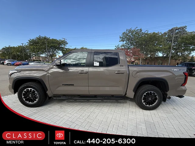 2026 Toyota Tundra SR5 CrewMax 5.5' Bed