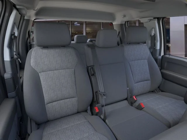 New 2026 Oxford White Ford XL image 32