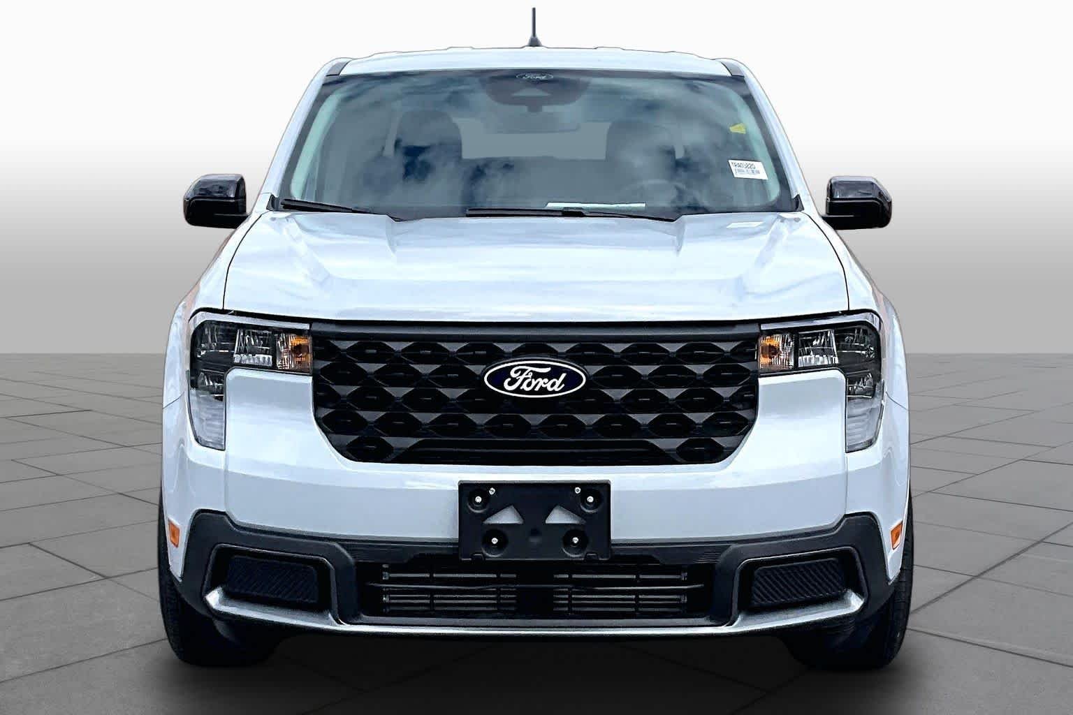 Used 2026 Space White Ford XLT image 4