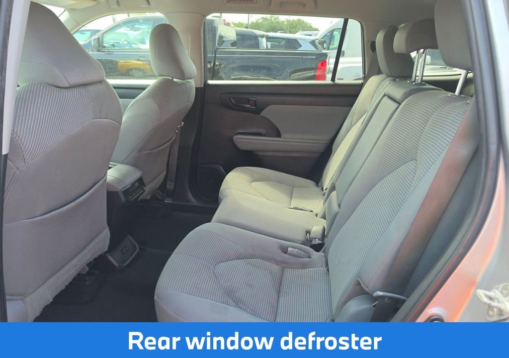 Used 2022 Silver Toyota L image 9