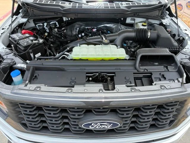 New 2026 Oxford White Ford STX image 16