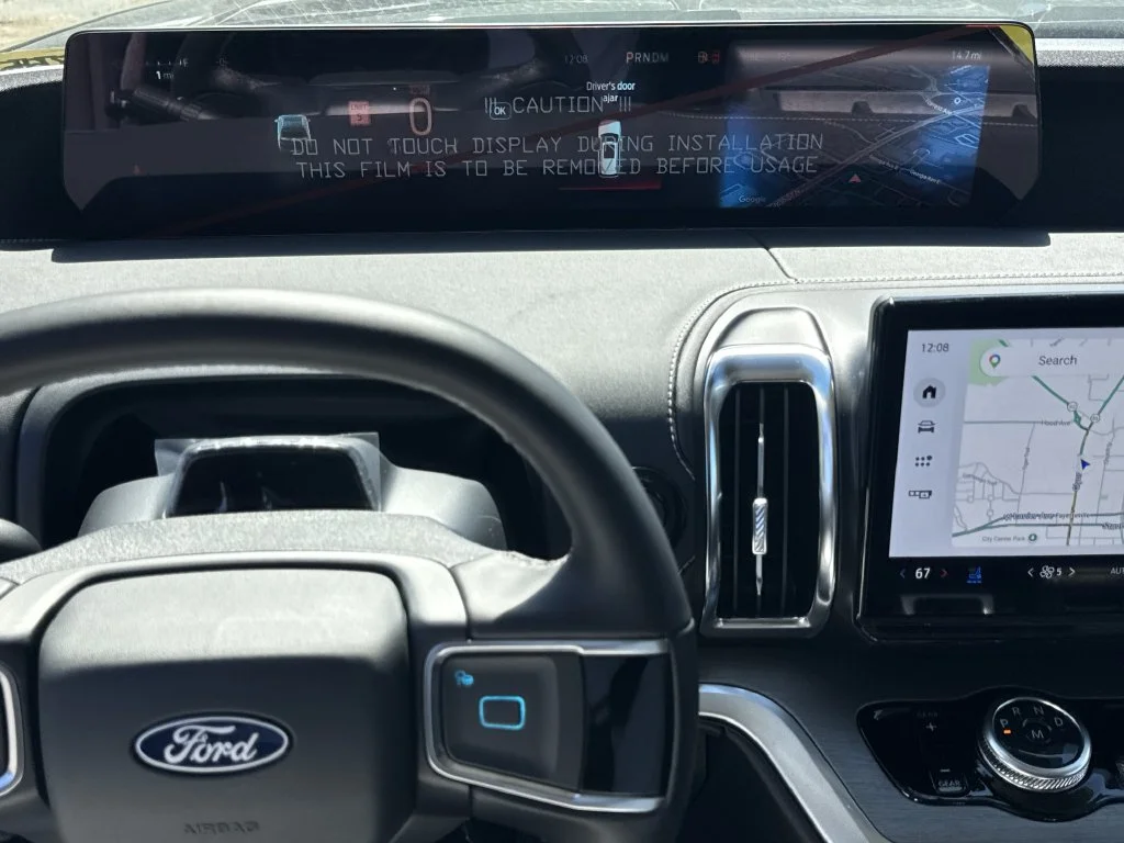 New 2027 Black Ford Platinum image 29