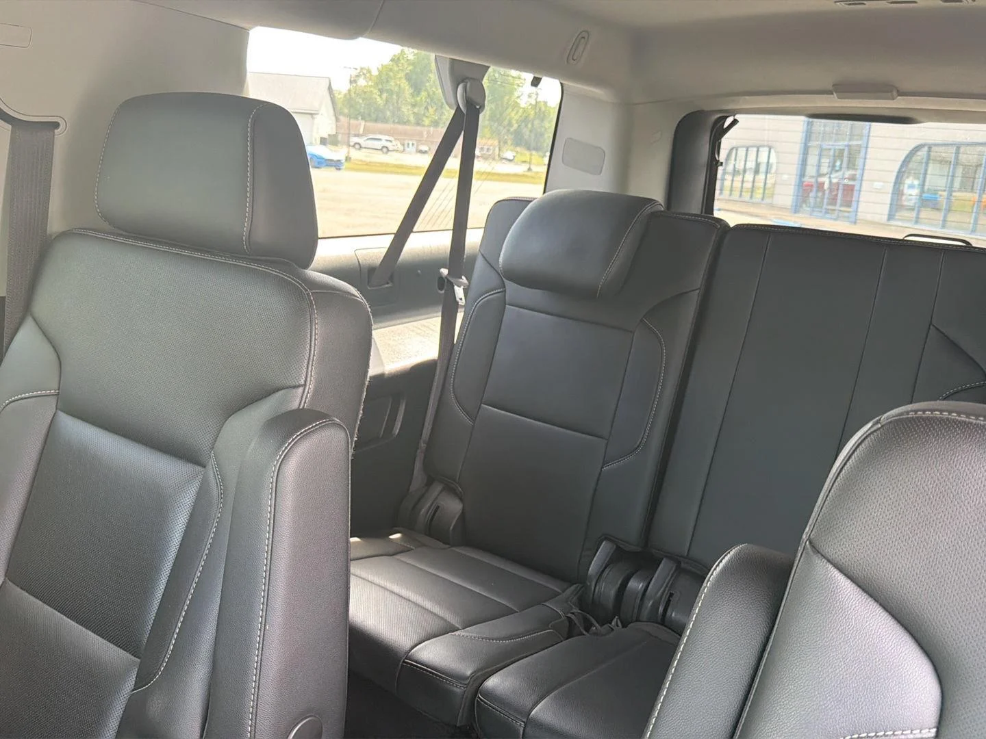 Used 2019 Black Chevrolet Premier image 26