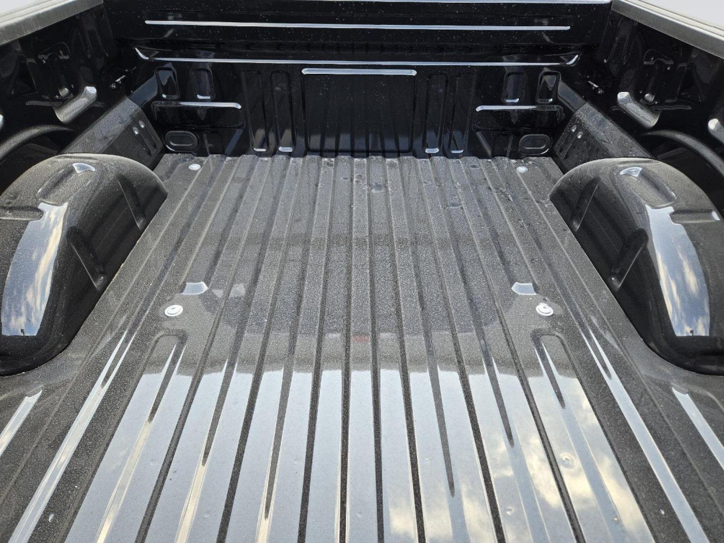 New 2026 Agate Black Metallic FORD Lariat® image 20