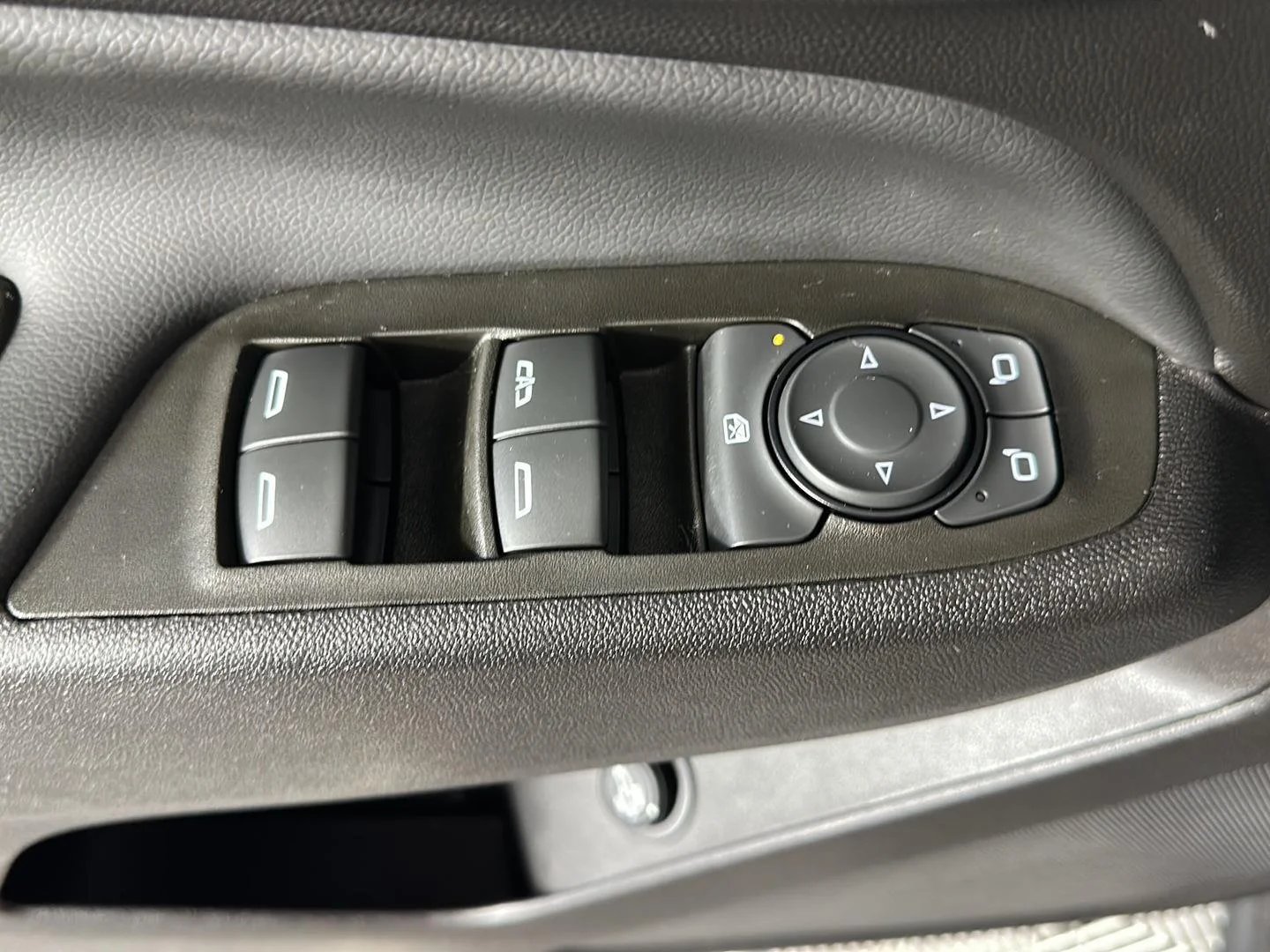 Used 2024 Sterling Gray Metallic Chevrolet LT image 19