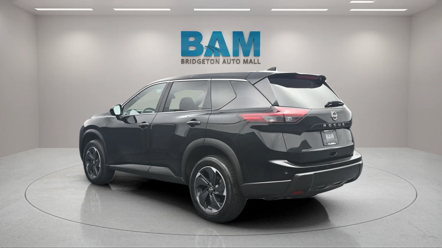 Used 2025 Black Nissan SV image 4