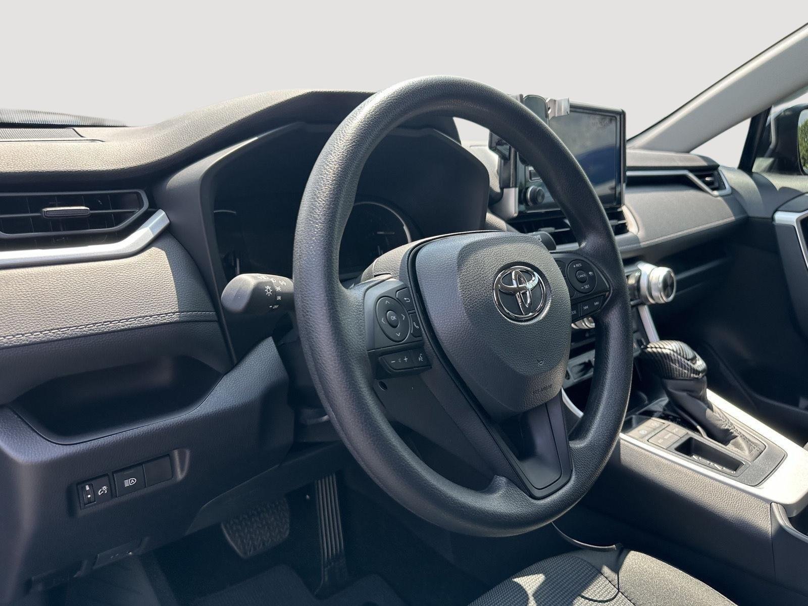 Used 2025 Magnetic Gray Metallic Toyota LE image 11