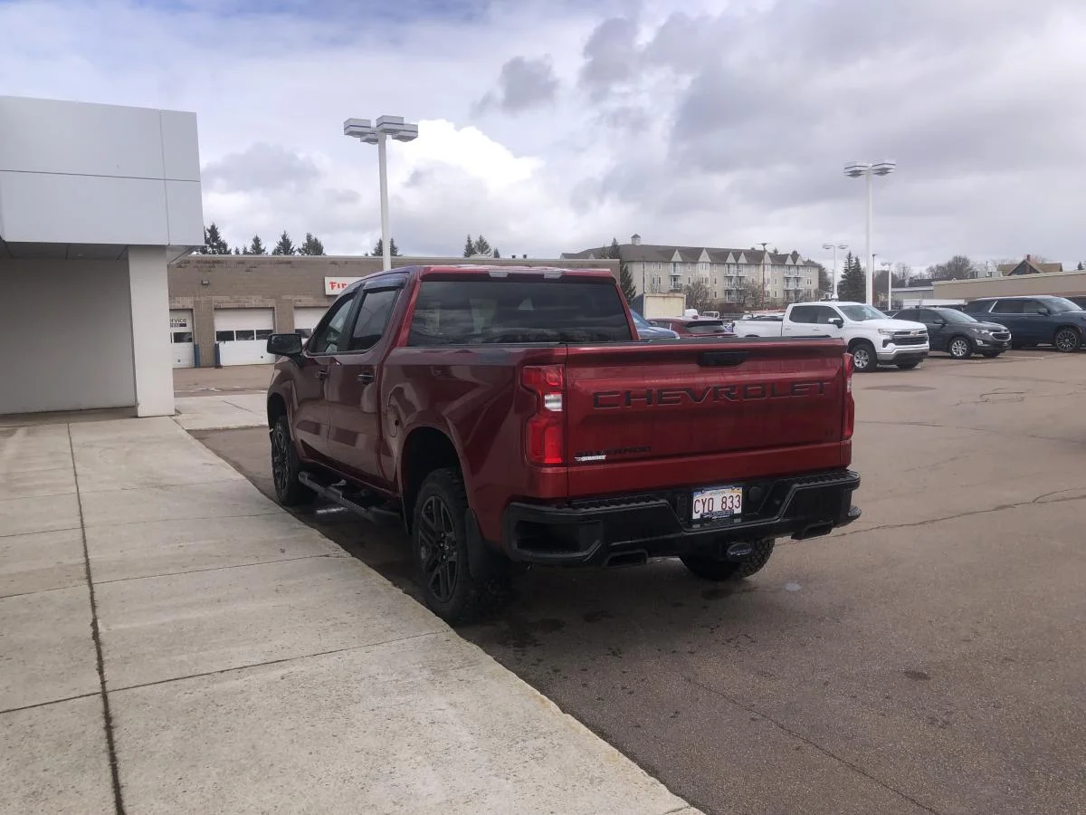 Used 2026 Red Chevrolet 4wd Crew Cab 157" Lt image 5