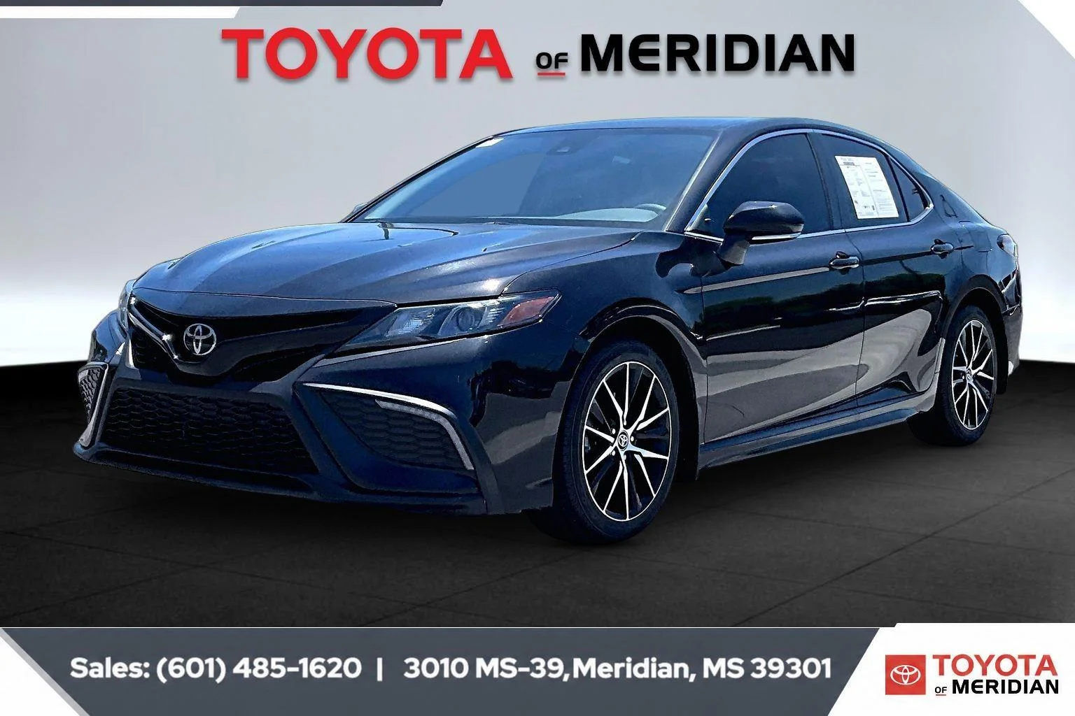 Used 2024 Midnight Black Metallic Toyota SE image 10