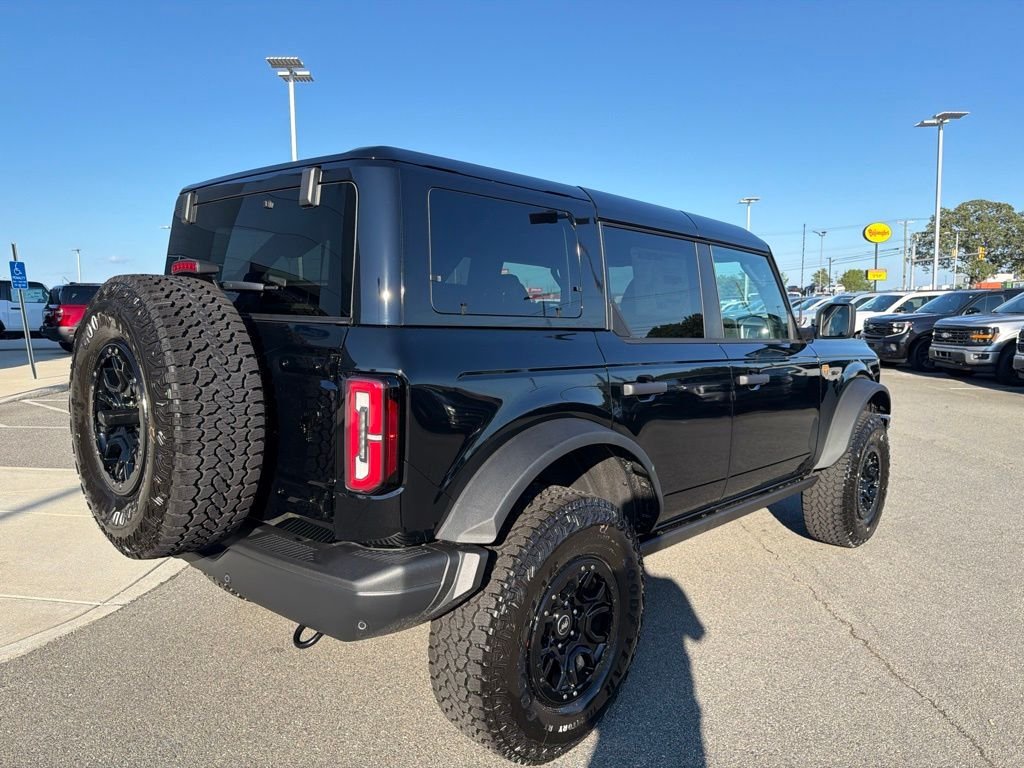 New 2026 Shadow Black Ford Badlands® image 3