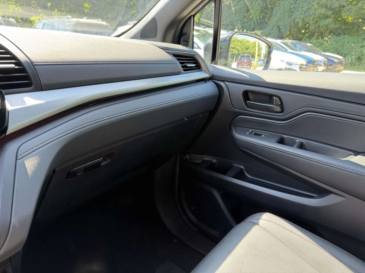 Used 2025 Crystal Black Pearl Honda Sport-L image 29