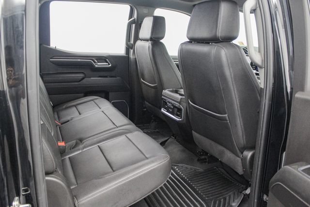 2024 GMC Sierra 1500 SLT - Photo 18
