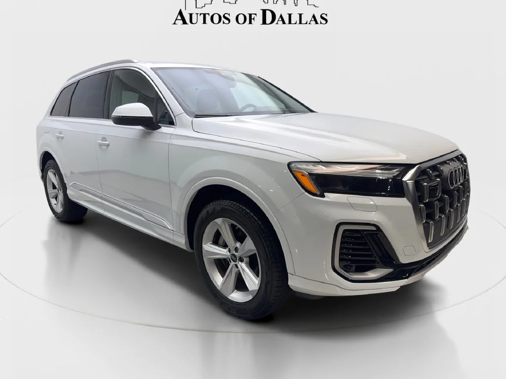 Used 2025 White Audi 45 Premium image 5