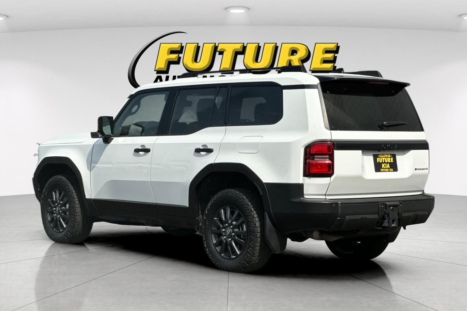 Used 2024 White Toyota 1958 image 6