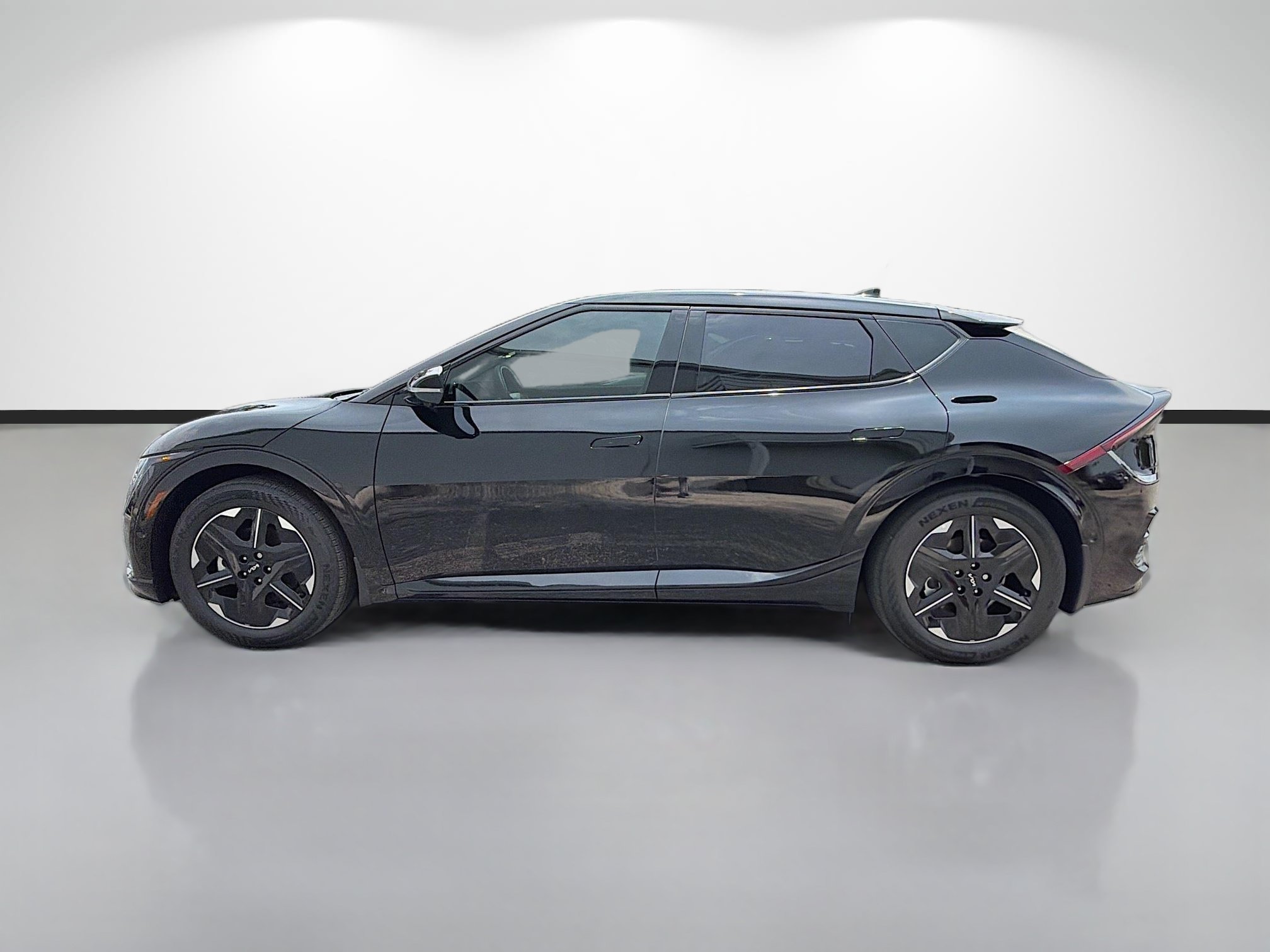 Used 2026 Ebony Black Kia GT-Line image 6