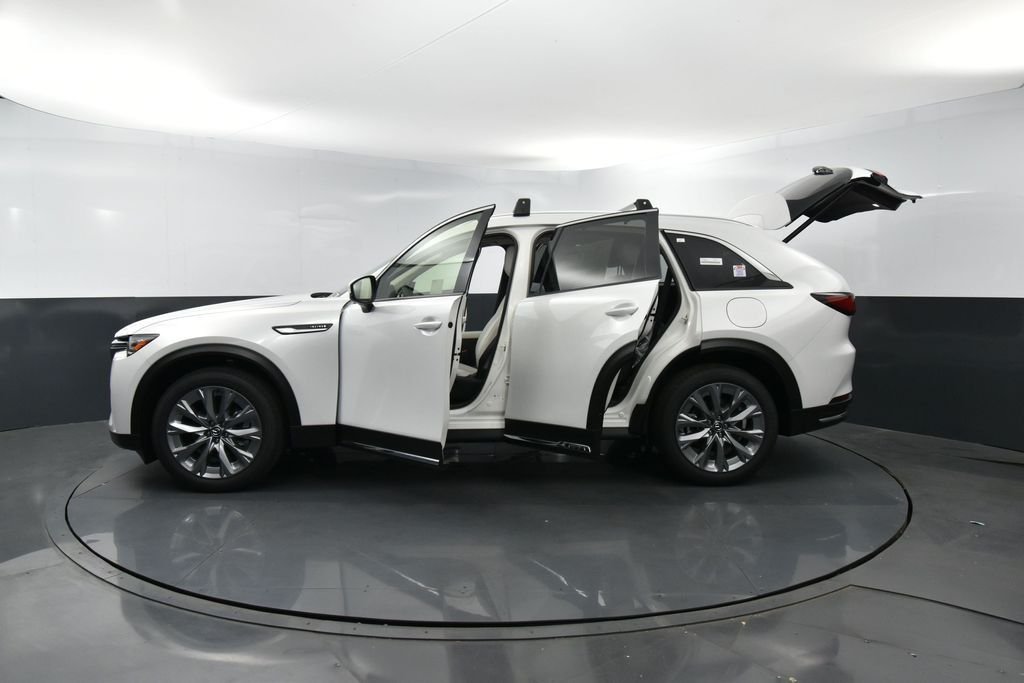 New 2026 Rhodium White Premium Mazda 3.3 Turbo Premium Plus AWD image 35