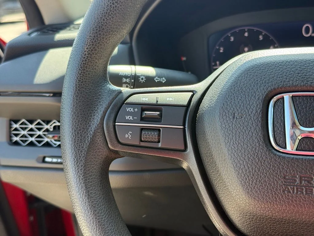 Used 2024 Red Honda LX image 19
