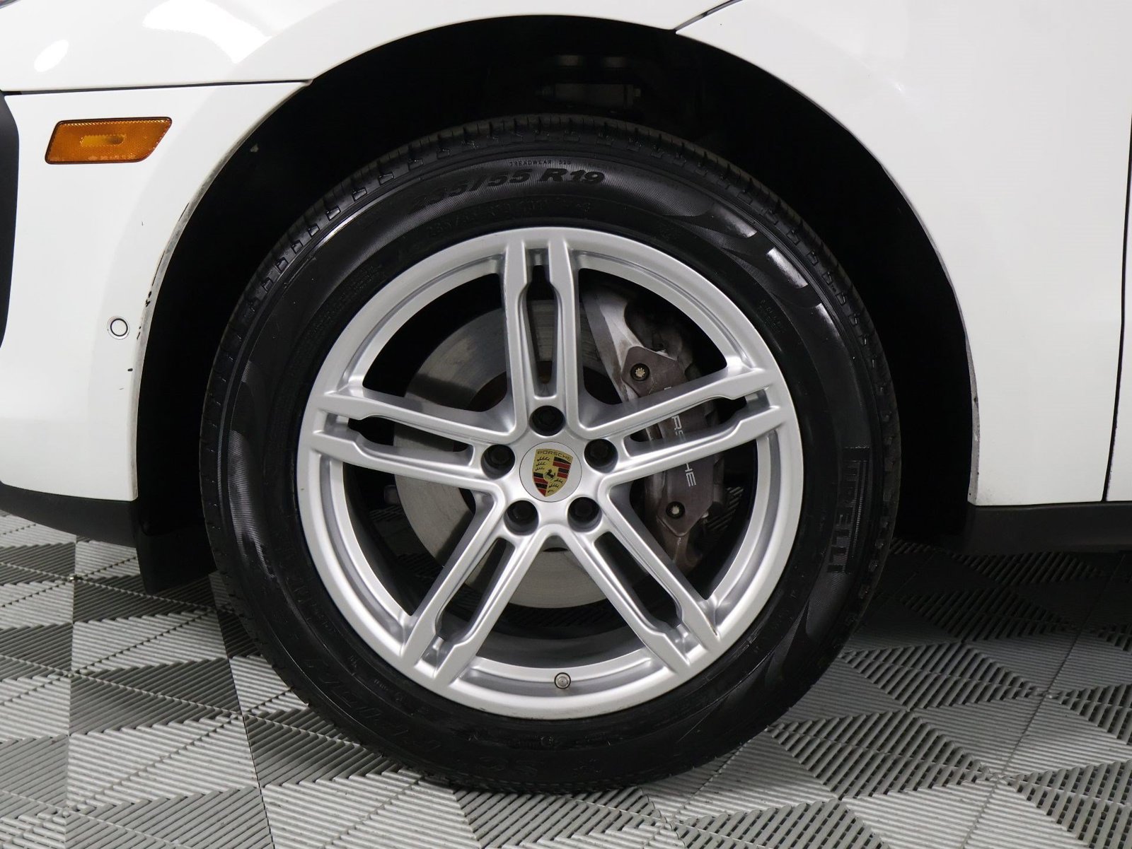 Certified Used 2023 White Porsche  image 30