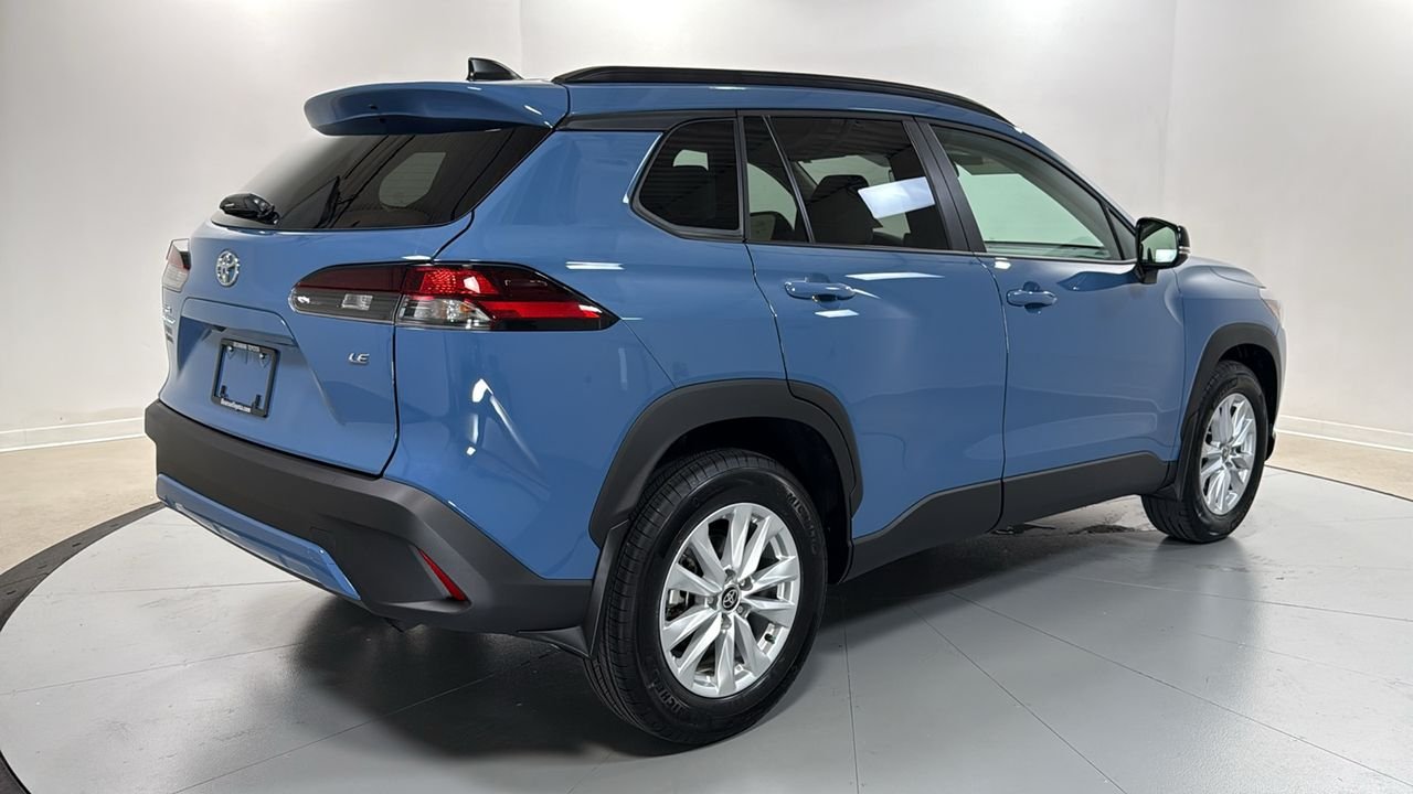 Used 2026 Blue Toyota LE image 5