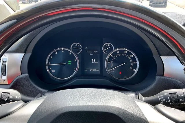 Used 2023 White Lexus 460 image 19