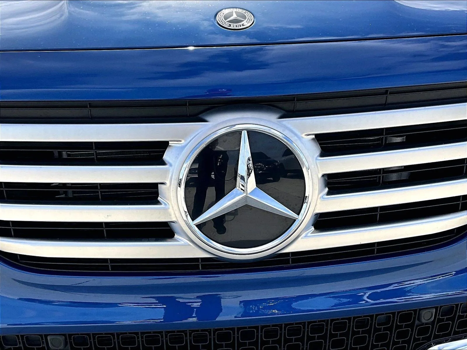 Used 2026 Starling Blue Metallic Mercedes-Benz GLB 250 image 30