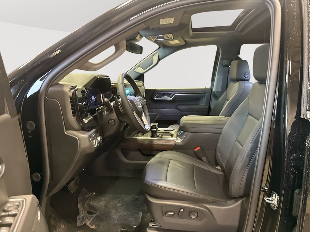 2026 GMC Sierra 1500 SLT - Photo 20