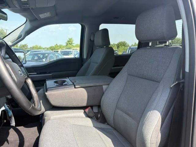 Used 2025 Agate Black Ford XLT image 4