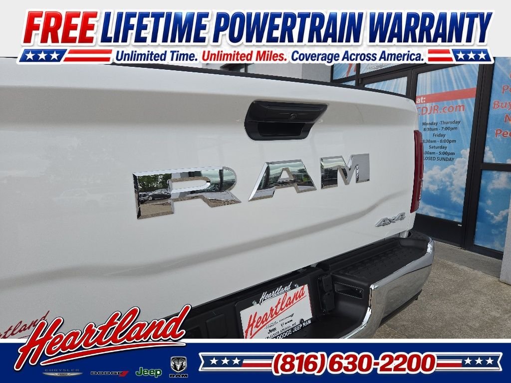 New 2026 Bright White Clear-Coat Exterior Paint RAM Tradesman image 22