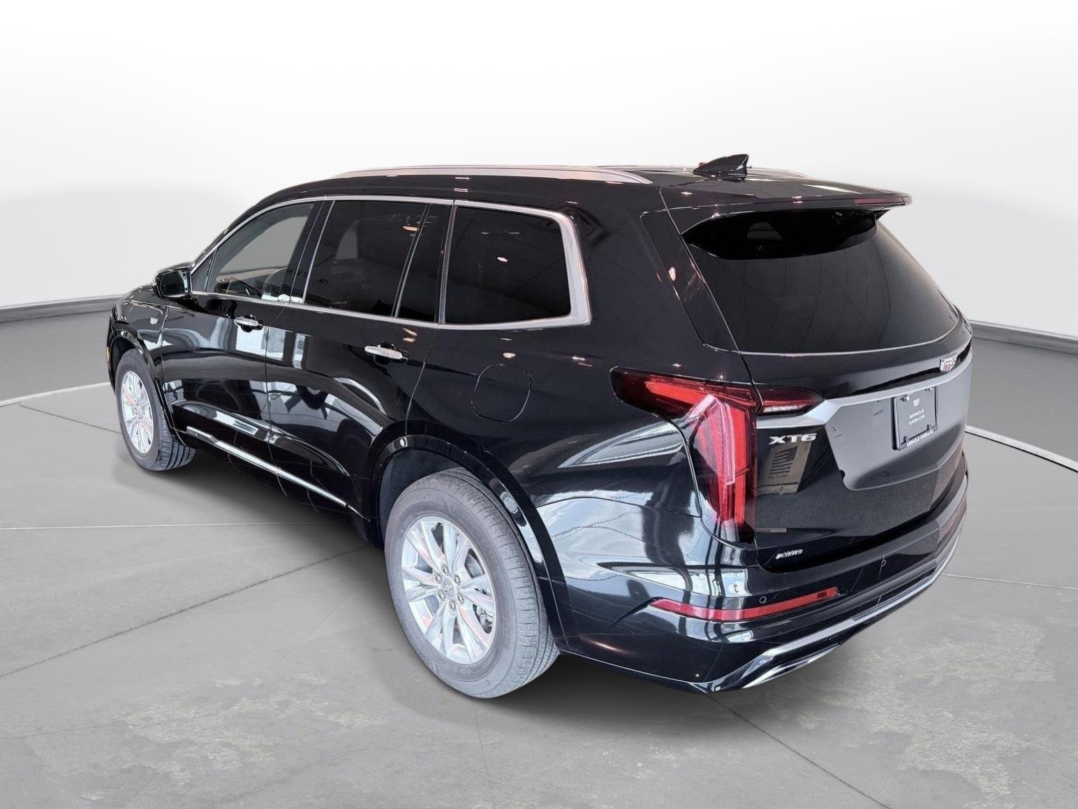 Used 2024 Stellar Black Metallic Cadillac AWD Luxury image 10