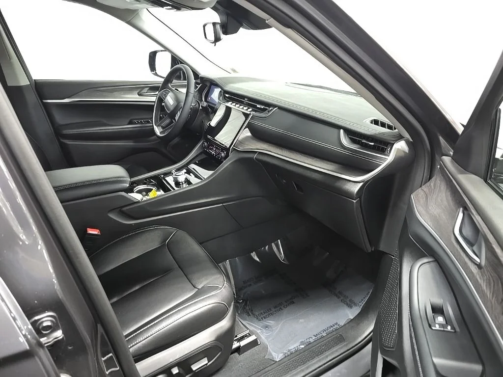 2023 Jeep Grand Cherokee L Limited - Photo 16