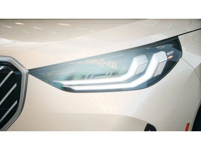New 2026 Dune Grey Metallic BMW 30 xDrive image 6