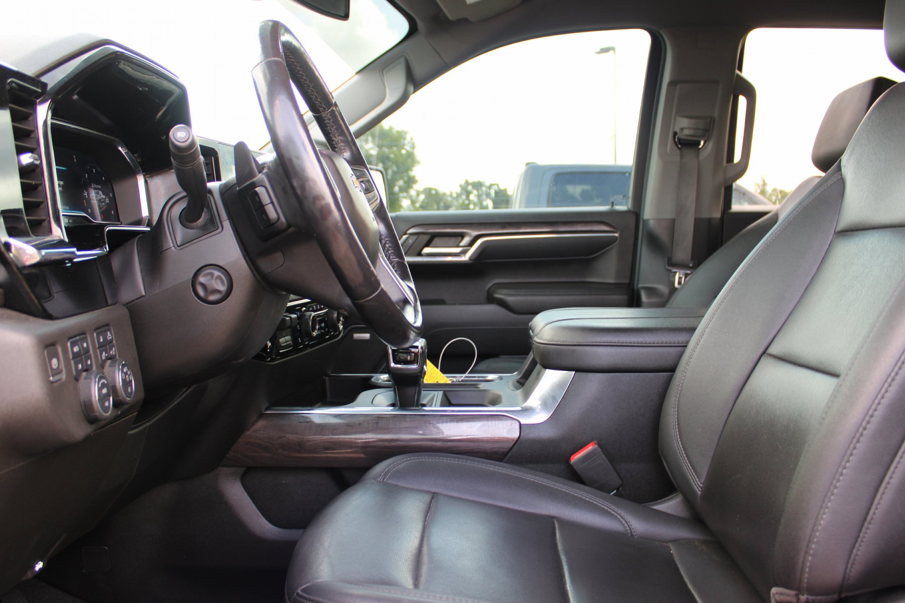 Used 2023 Dark Ash Metallic Chevrolet 4WD Crew Cab 147 LTZ image 17
