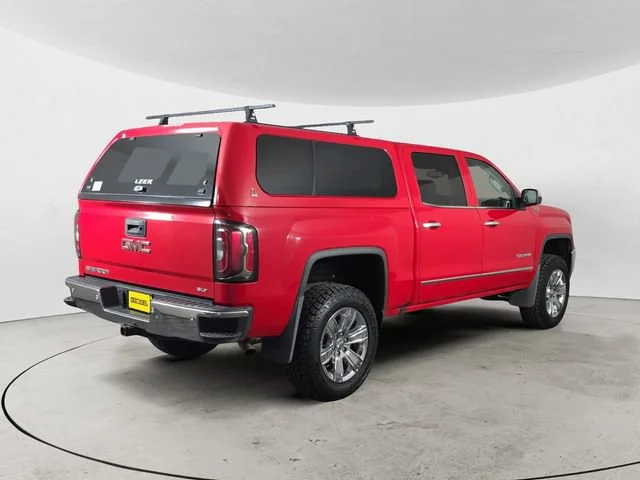 Used 2018 CARDINAL RED GMC SLT image 5