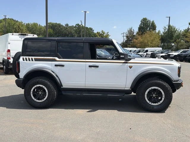 Used 2024 White Ford Badlands image 13