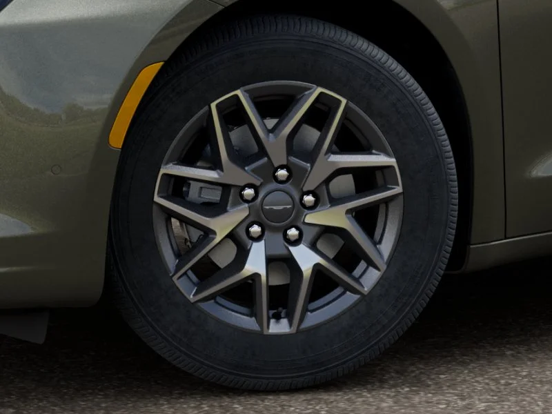 New 2027 Olive Green Pearl-Coat Exterior Paint Chrysler Limited image 4