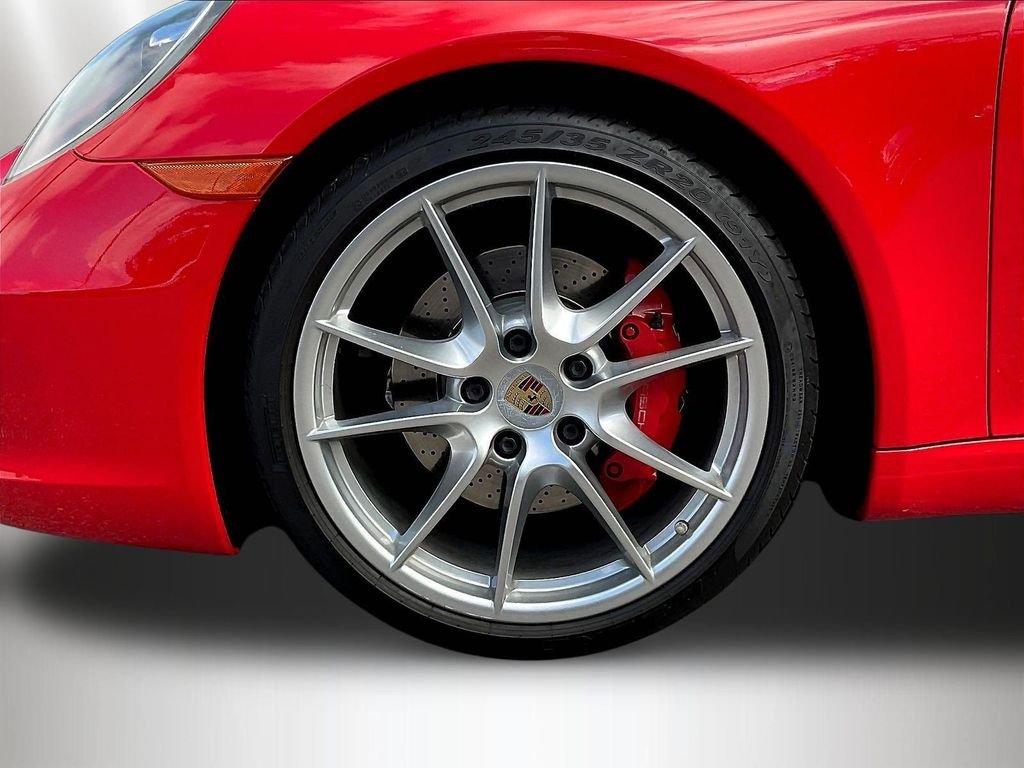 Used 2015 Guards Red Porsche Carrera S image 31