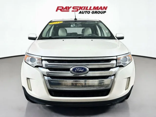 Used 2014 White Ford SEL image 2