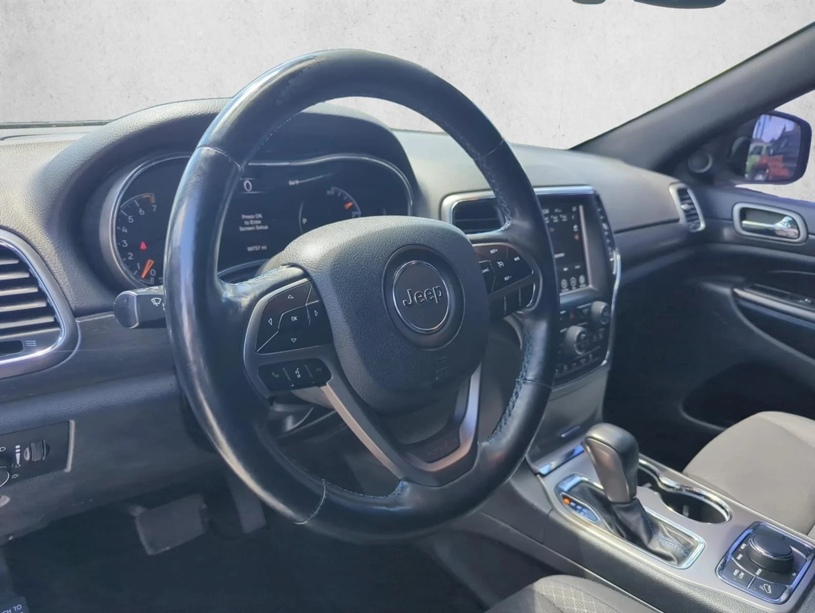 Used 2018 Bright White Clearcoat Jeep Upland image 26