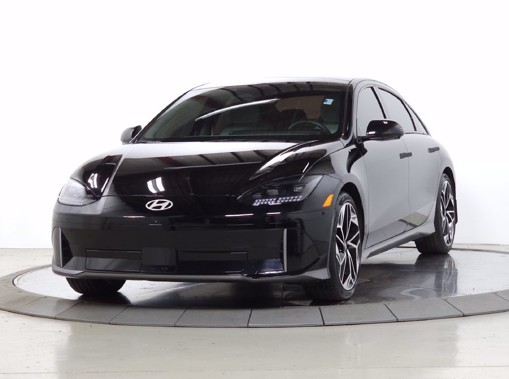 2023 Hyundai IONIQ 6 Limited - Photo 4