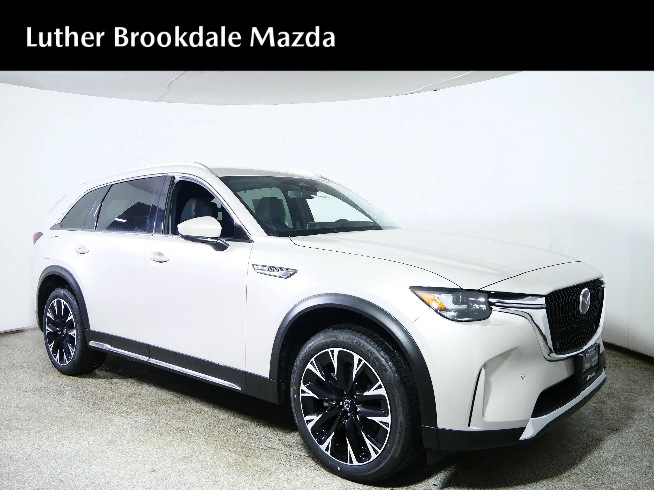 2026 Mazda CX-90 PHEV Premium Plus Package's photo