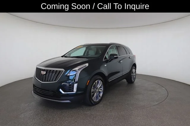 Used 2025 Green Cadillac Premium Luxury image 2