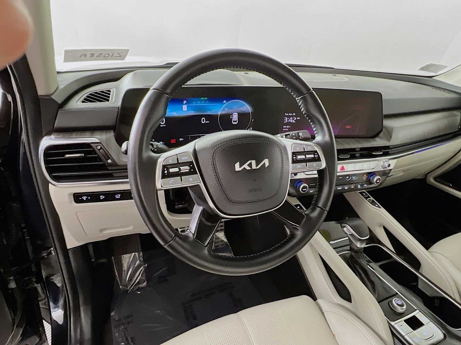 Used 2024 Ebony Black Kia SX image 11